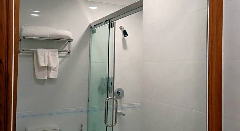 Dragon Phoenix Hotel