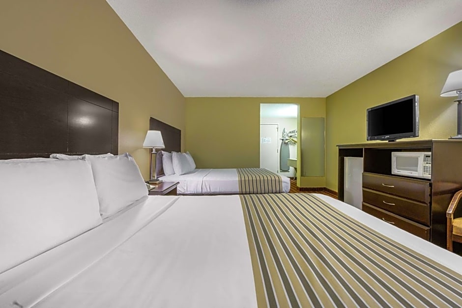 Econo Lodge Inn & Suites Triadelphia