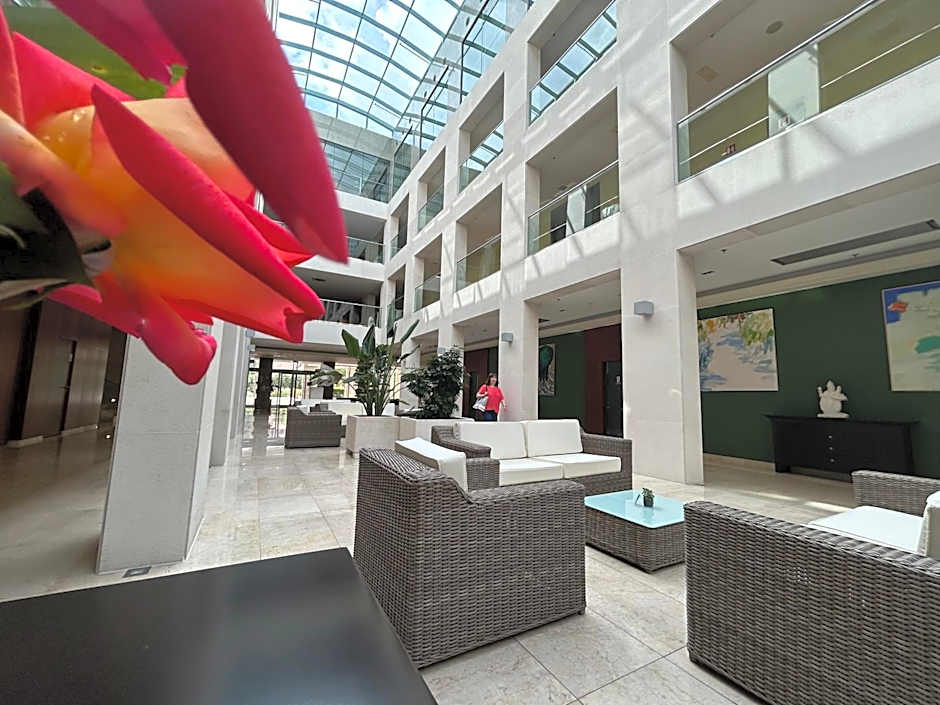 Admiral Grand Hotel