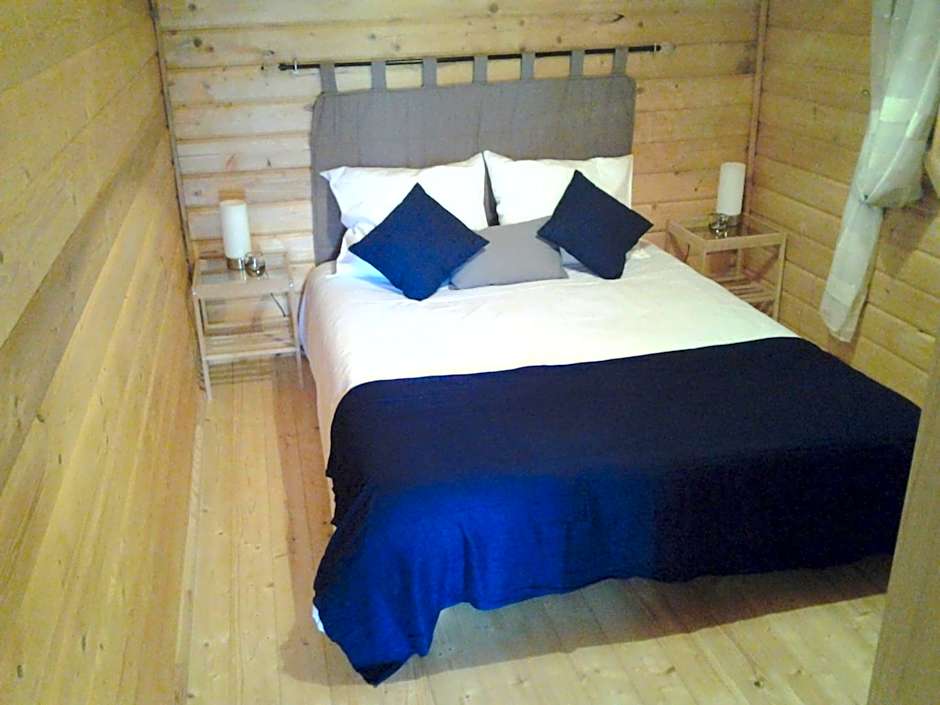 Les Chalets De Lozzi