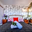 1770 Sovereign Lodge Retreat