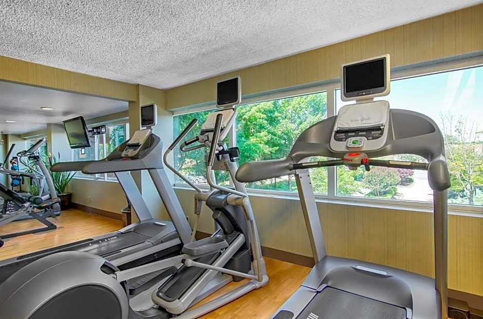 Omni Charlottesville Hotel