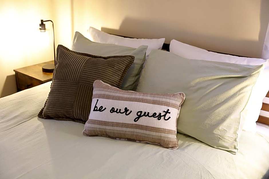 Wayfarer Inn