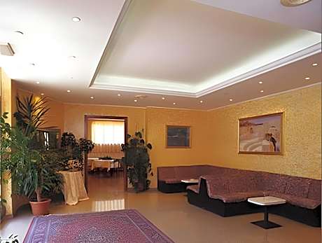 Catignano Hotel