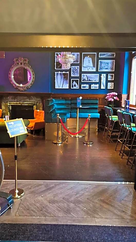 62 Castle Street Hotel