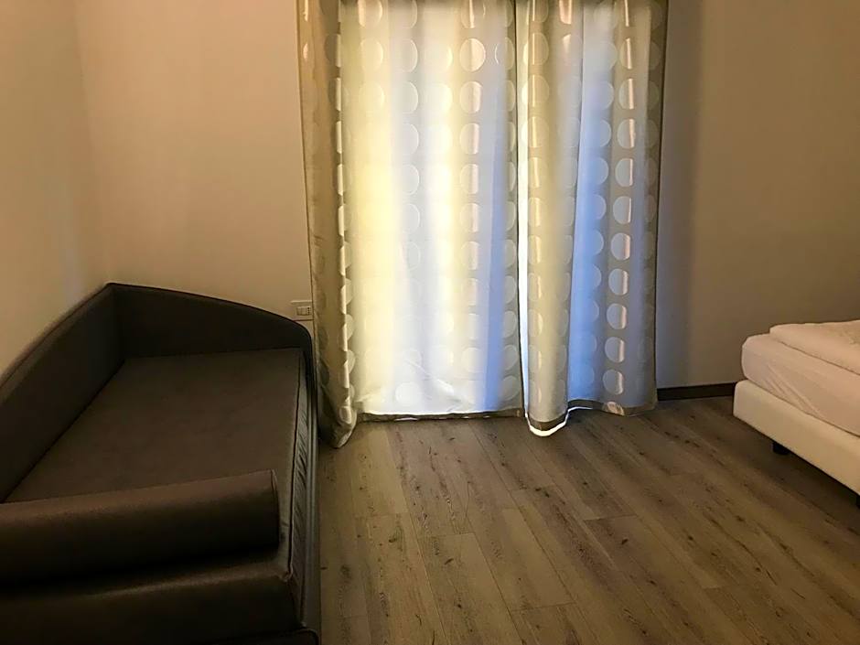 GardaBreak Rooms&Breakfast Holiday Apartments