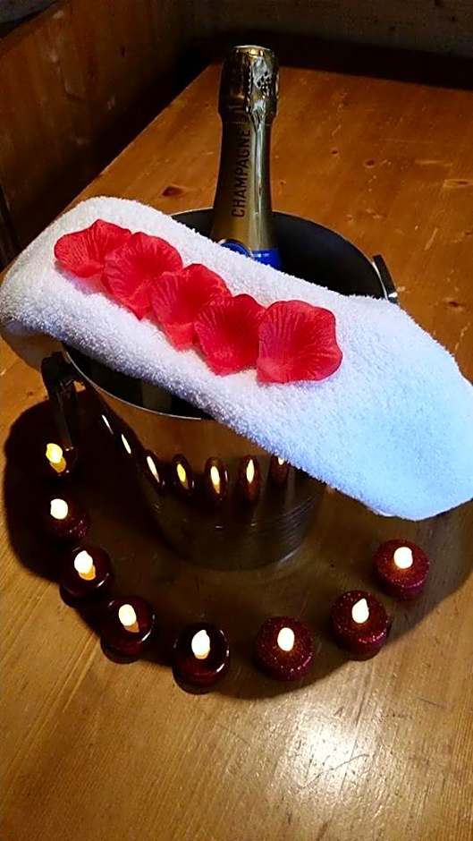 Suite Nid d'Amour et Spa privatif