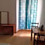 R.T. HOUSE'S