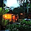 Six Villa Inn