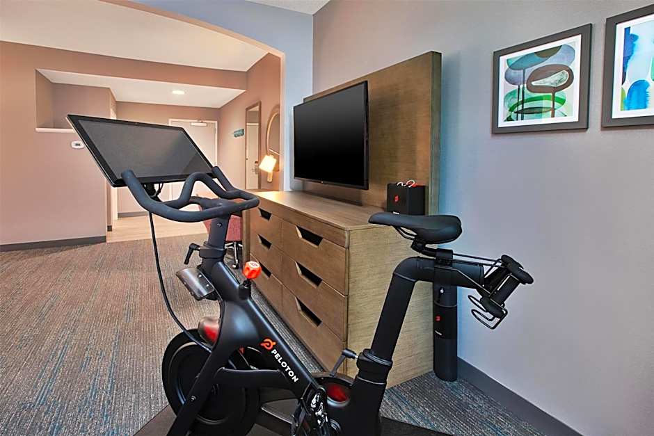 Hampton Inn By Hilton Boston Bedford Burlington