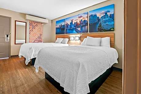 Double Room with Two Double Beds and Roll-in Shower - Mobility Access/Non-Smoking