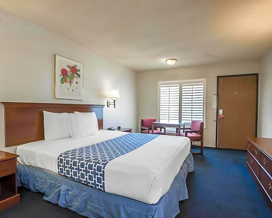 Econo Lodge Moreno Valley