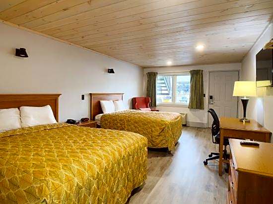 Tennessee Mountain Lodge Riverside by OYO