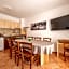 Berghi Hotel and Apartments
