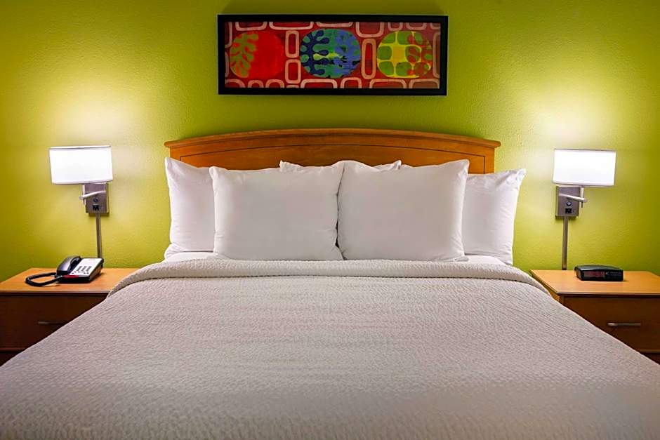 Sonesta Simply Suites Phoenix Scottsdale