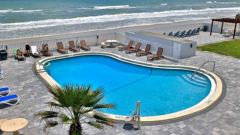 Driftwood Beach Motel