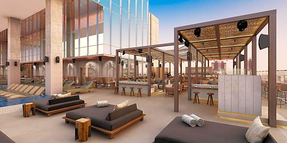 Taj Jumeirah Lakes Towers