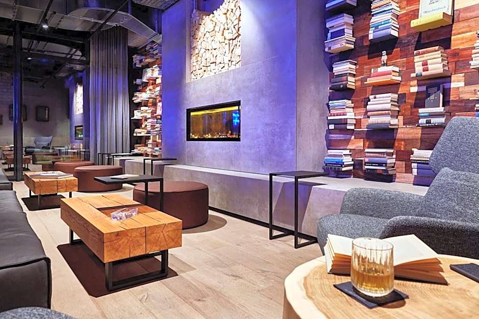 me and all hotel Kiel, by Hyatt