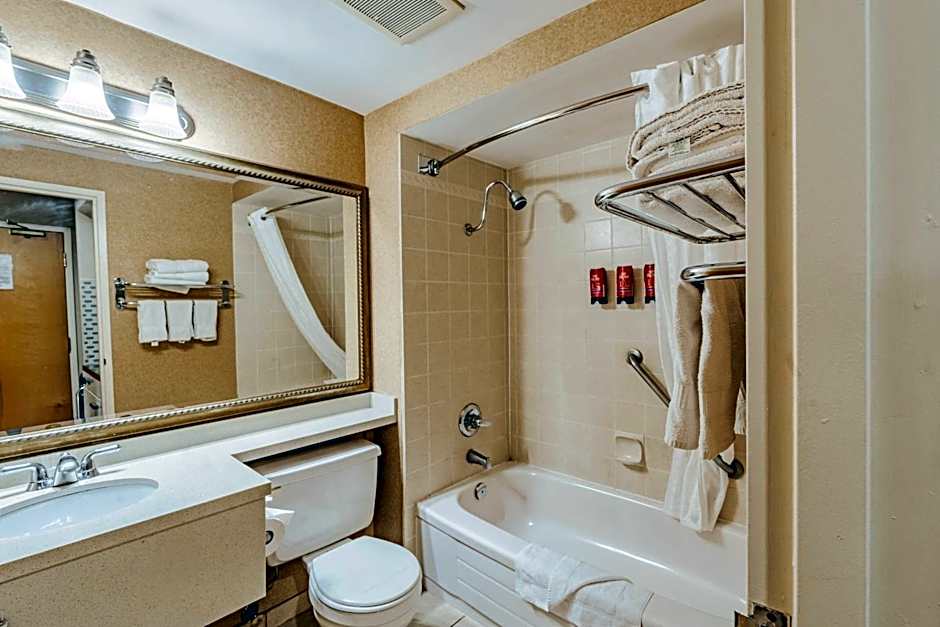 SureStay Plus by Best Western Coquitlam