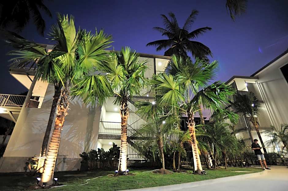 Combo Beach Hotel Samui
