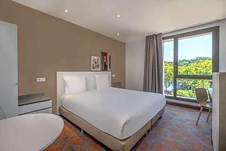 King Room with River View