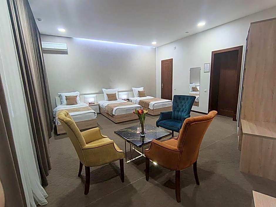 Photo 1 of 6 of Triple Room