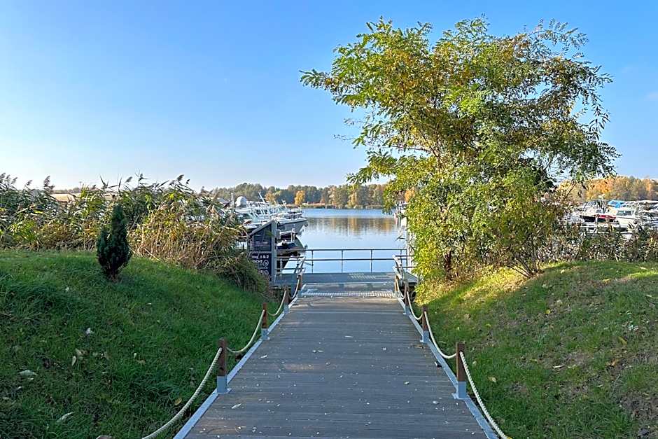 slube an der Marina Zehdenick