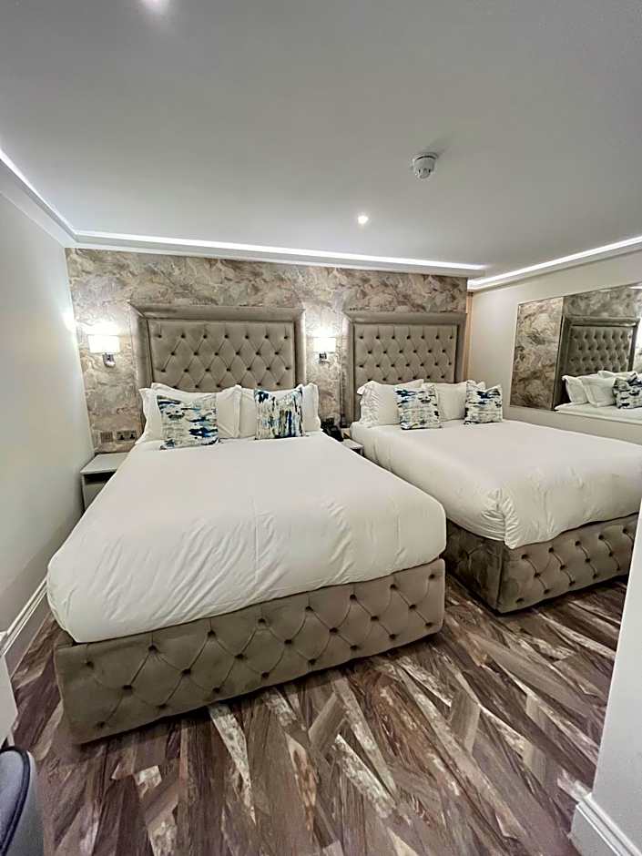 Philharmonic Hotel