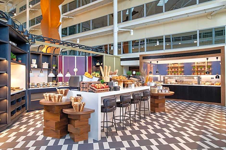 Hilton London Heathrow Airport