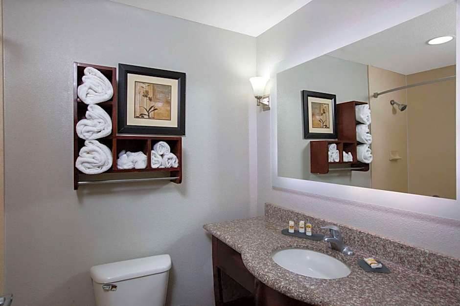 La Quinta Inn & Suites by Wyndham Tupelo