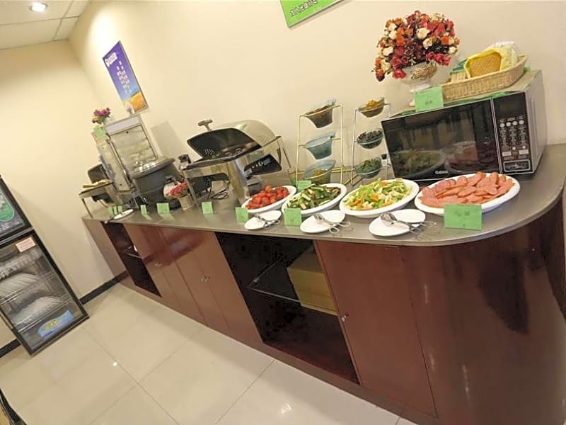 GreenTree Inn Ningbo Dongqianhu Yinxian Mozhi North Road Business Hotel