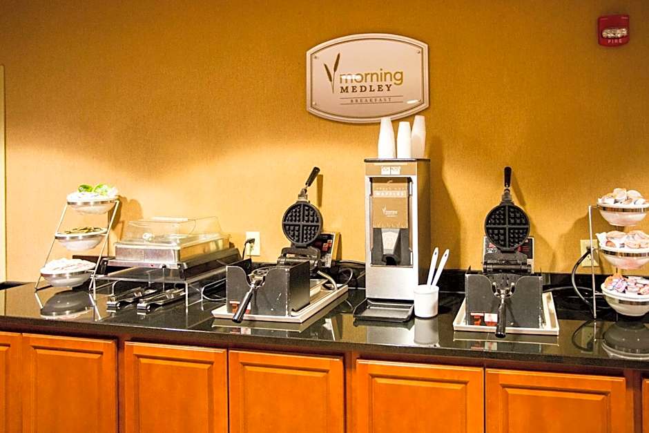 Sleep Inn & Suites Conference Center Eau Claire North