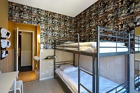 Bunk Bed Room with Shared Toilet