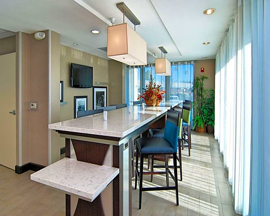 Hampton Inn By Hilton & Suites Mountain View, Ca