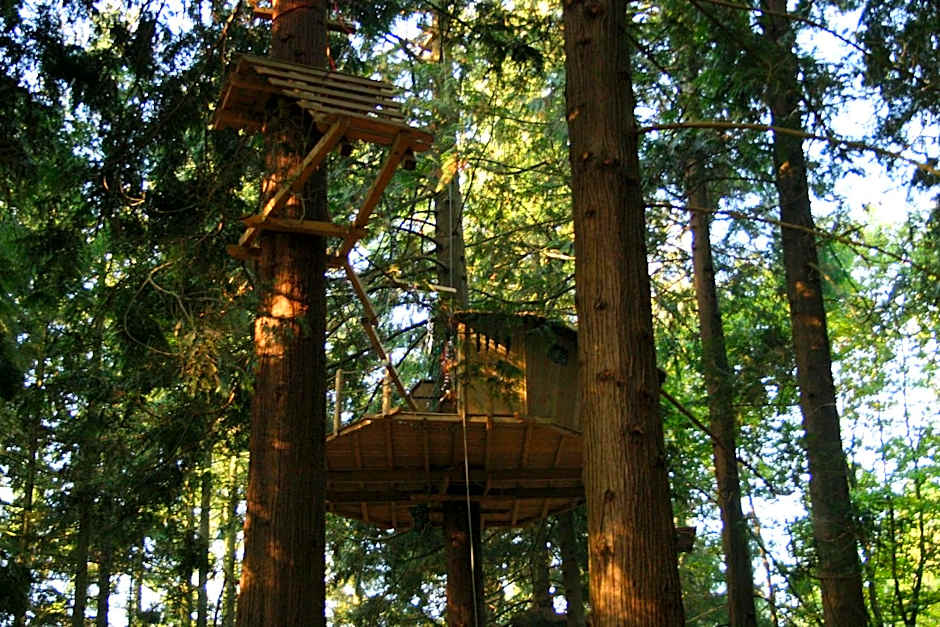 Insolites, Les Ormes, Epiniac