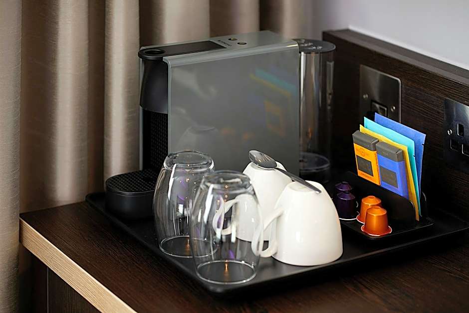 Premier Inn Cardiff Bay