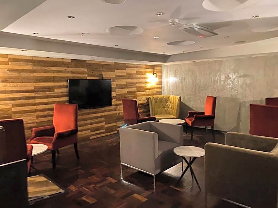 Mapungubwe Hotel Apartments Marshalltown