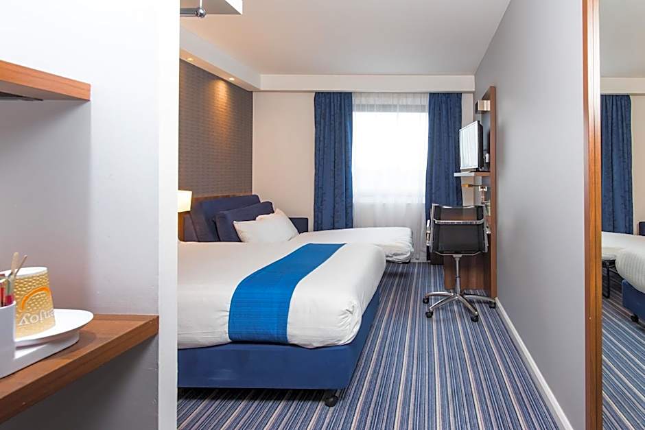 Holiday Inn Express Tamworth By IHG