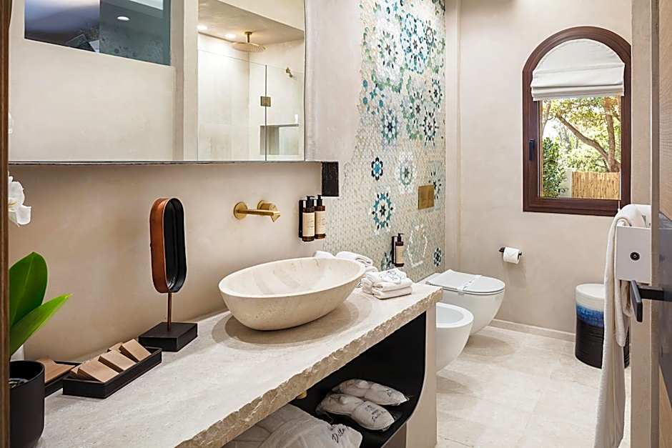 Hotel delle Rose a Luxury Boutique Hotel