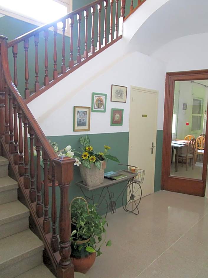 Hotel Apartaments Gesòria Porta Ferrada