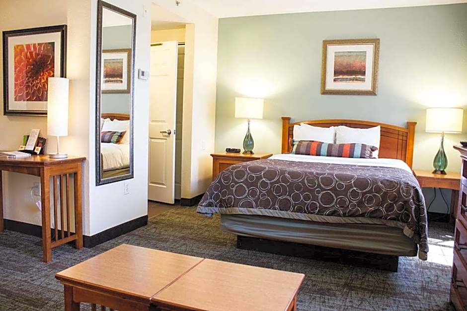 Staybridge Suites Irving Las Colinas by IHG