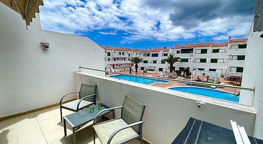 Apartamentos Alondras Park