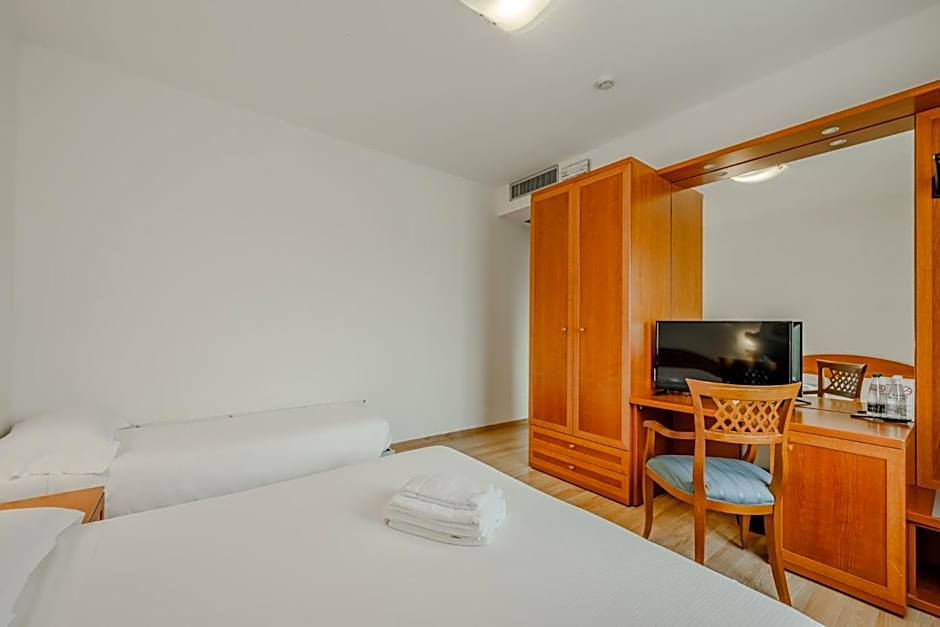 Hotel Nuova Barcaccia