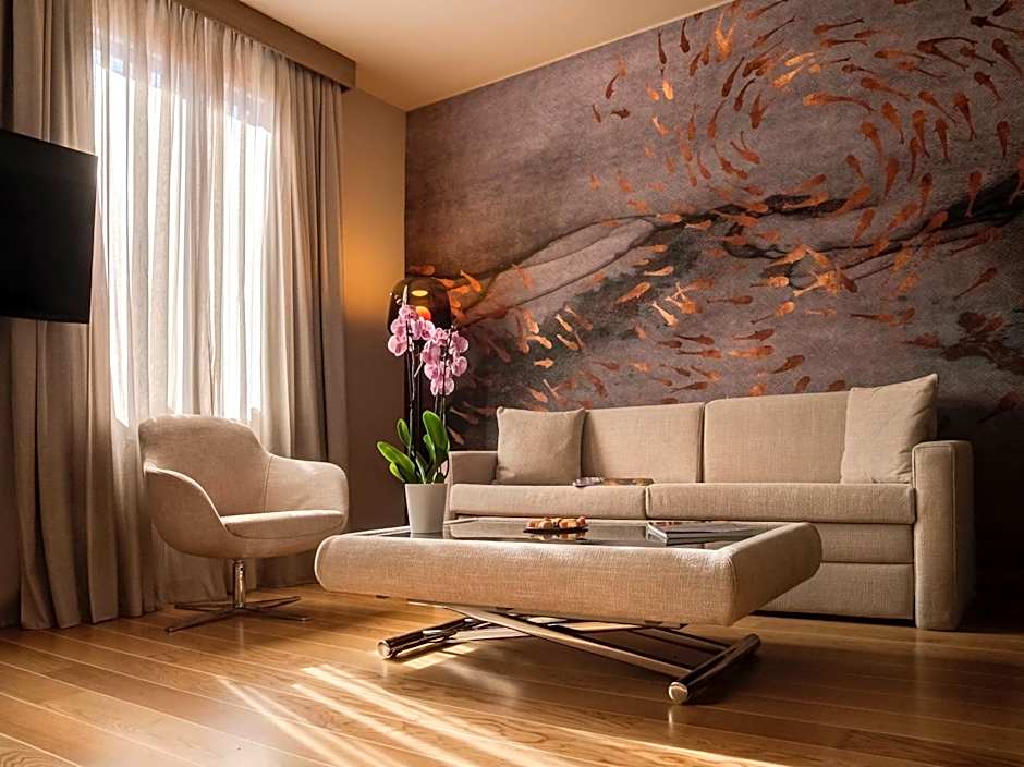 Miramare Suites