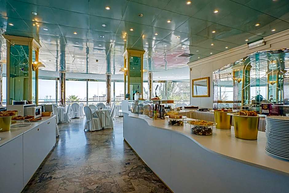 Hotel Des Nations - Vintage Hotel sul mare