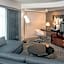 Le Meridien Boston Cambridge