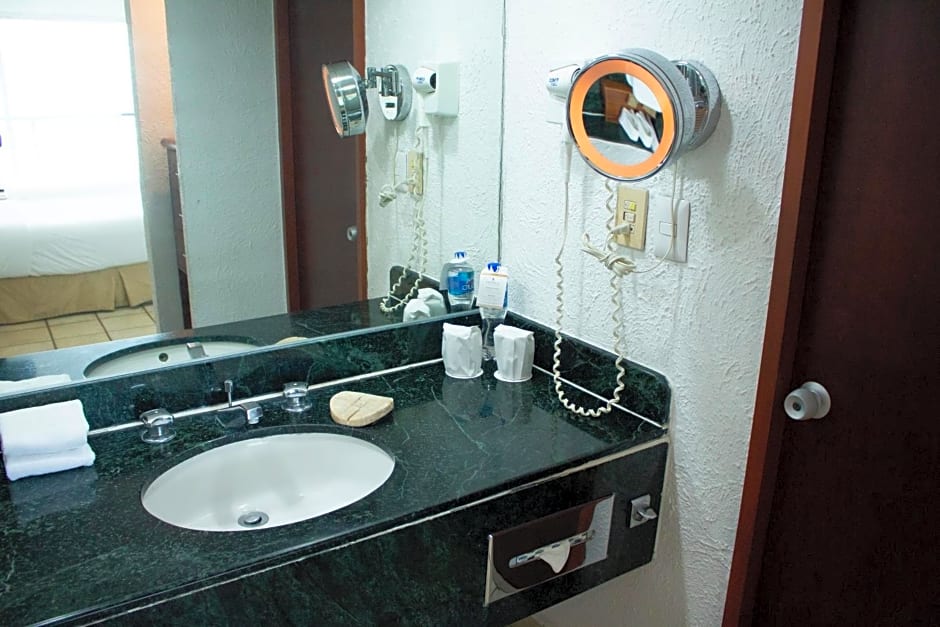 Emporio Ixtapa - with Optional All Inclusive