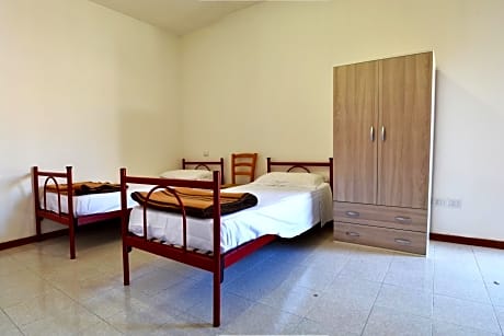 Double or Twin Room with Private Bathroom