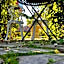 Chardonnay Lodge