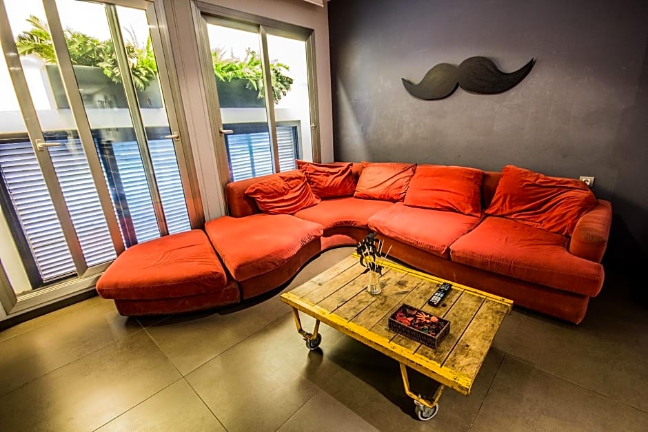 Don Moustache Boutique Hostel